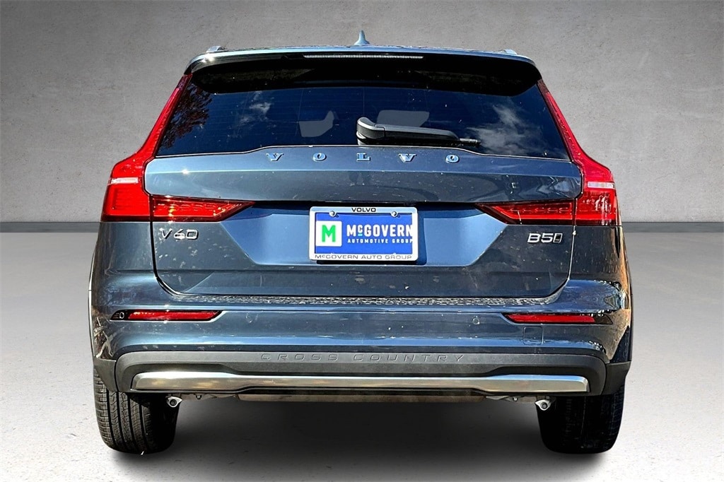 New 2026 Volvo V60 Cross Country B5 Plus Wagon