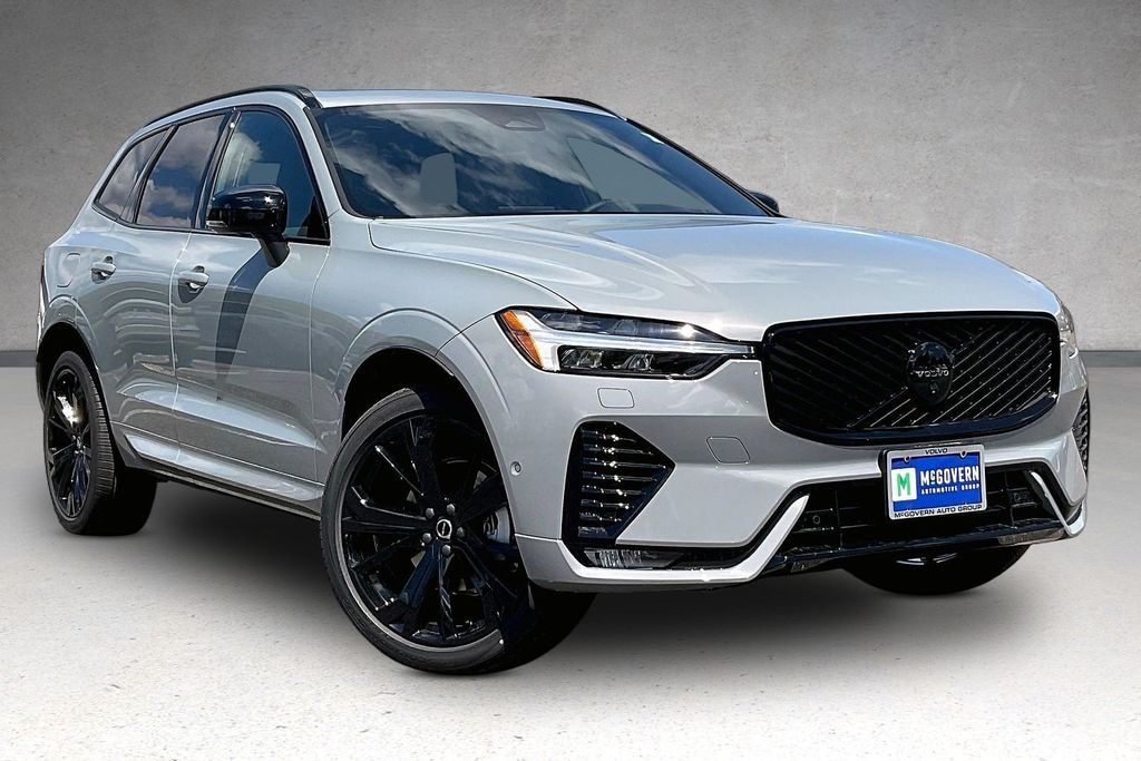 New 2026 Volvo XC60 B5 Ultra Black Edition SUV