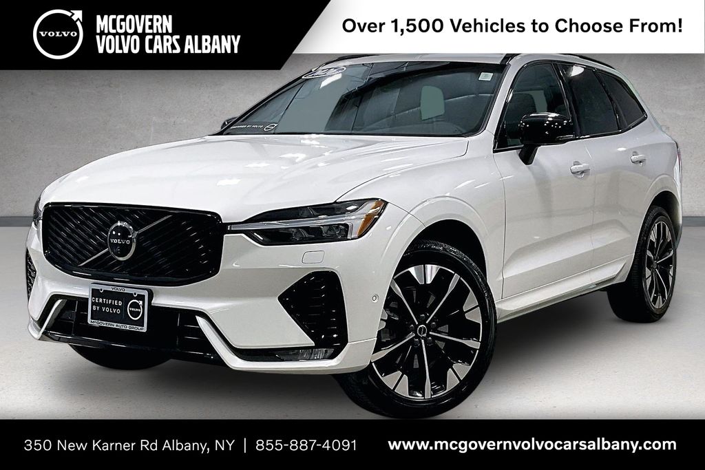 2026 Volvo XC60 B5 Plus Dark AWD's photo