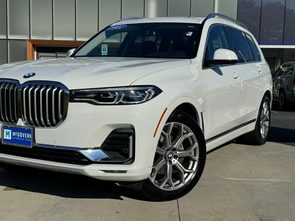 Used 2021 BMW X7 40i with VIN 5UXCW2C06M9G11463 for sale in Albany, NY