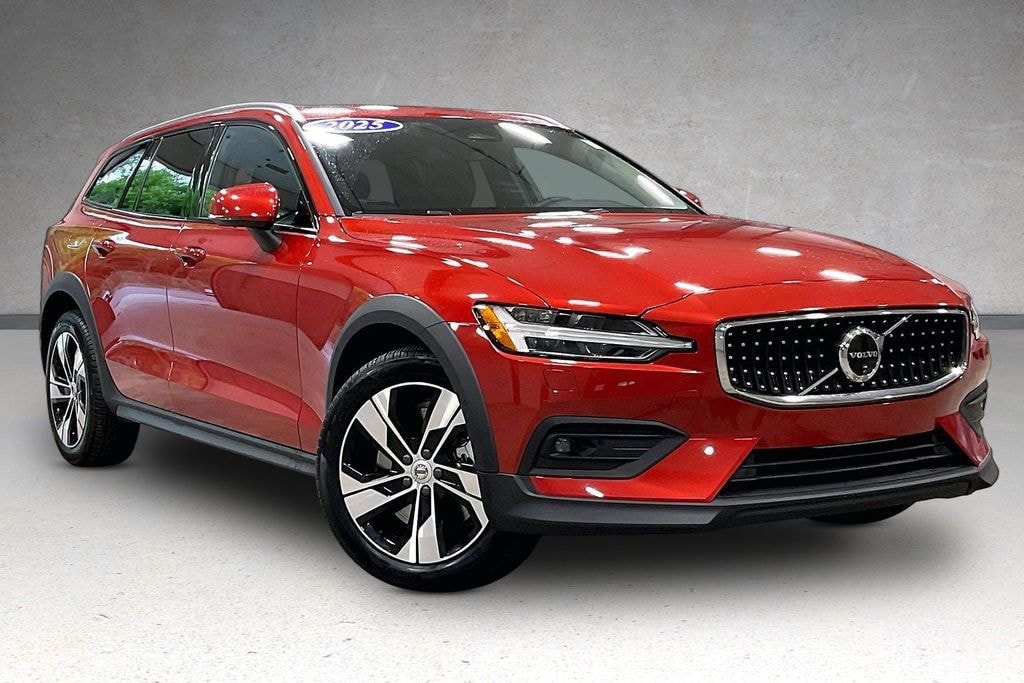 Used 2025 Volvo V60 Cross Country B5 Plus Wagon