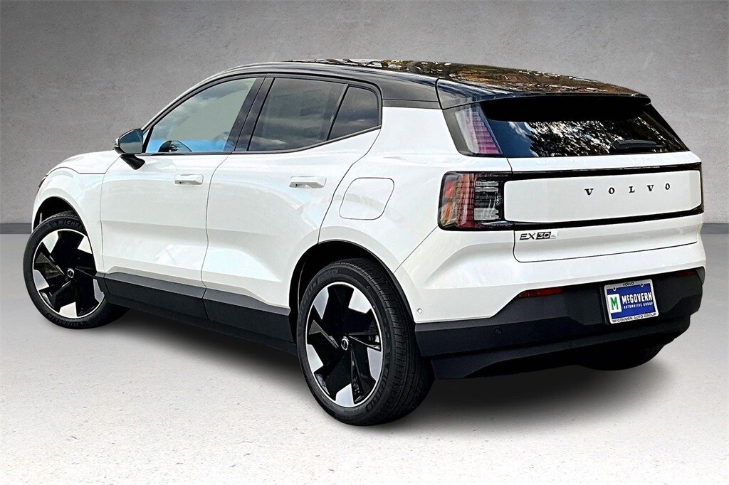 2025 Volvo EX30 Ultra photo 2