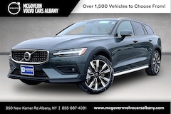 2026 Volvo V60 Cross Country B5 Ultra AWD Wagon