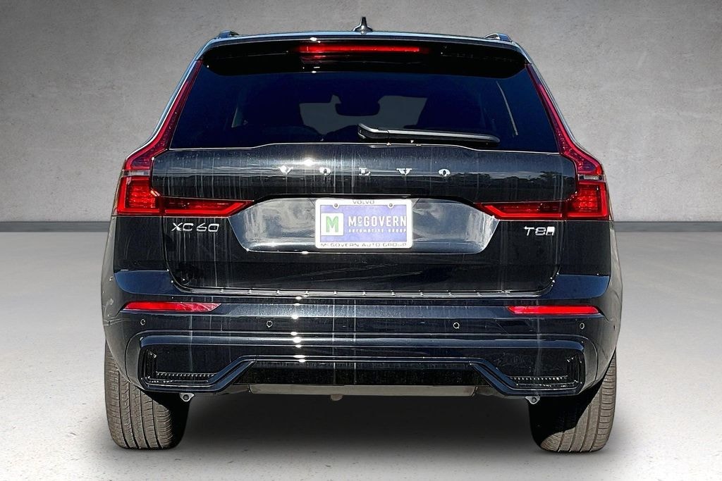 New 2026 Volvo XC60 plug-in hybrid T8 Ultra SUV
