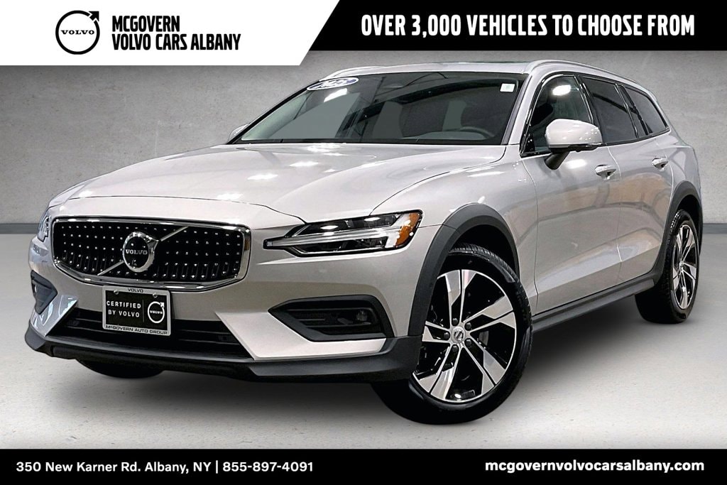 Certified 2025 Volvo V60 Cross Country B5 Plus Wagon