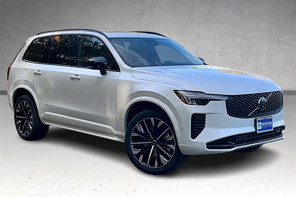 New 2026 Volvo XC90 B6 Ultra Dark Theme 7-Seater SUV