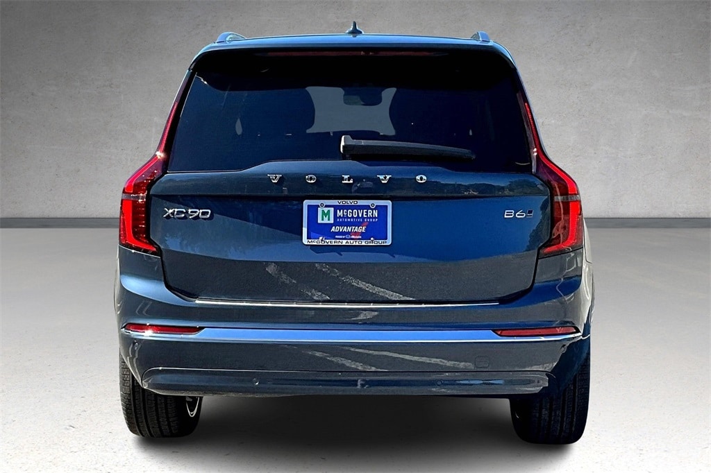 New 2026 Volvo XC90 B6 Plus 7-Seater SUV