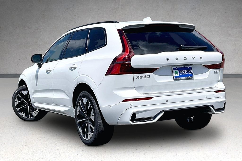New 2026 Volvo XC60 B5 Plus SUV