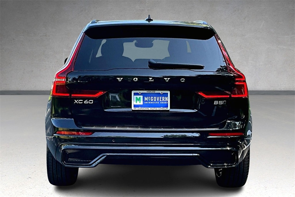 New 2026 Volvo XC60 B5 Ultra SUV