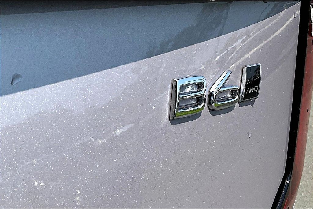 2026 Volvo XC90 Ultra - Photo 9