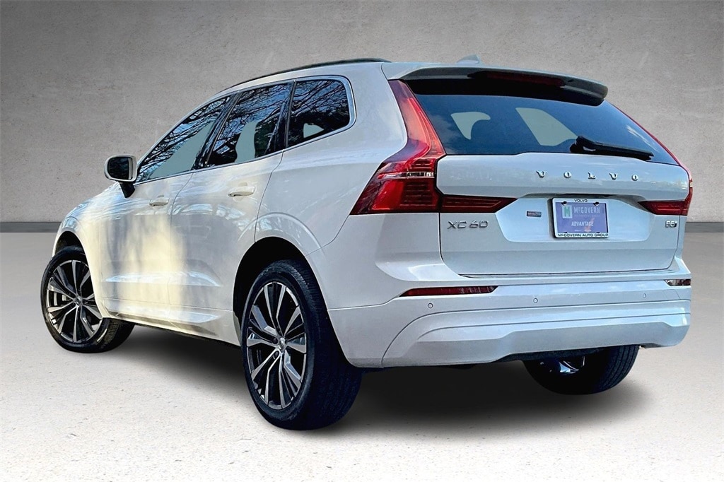 Certified 2022 Volvo XC60 B5 Momentum SUV