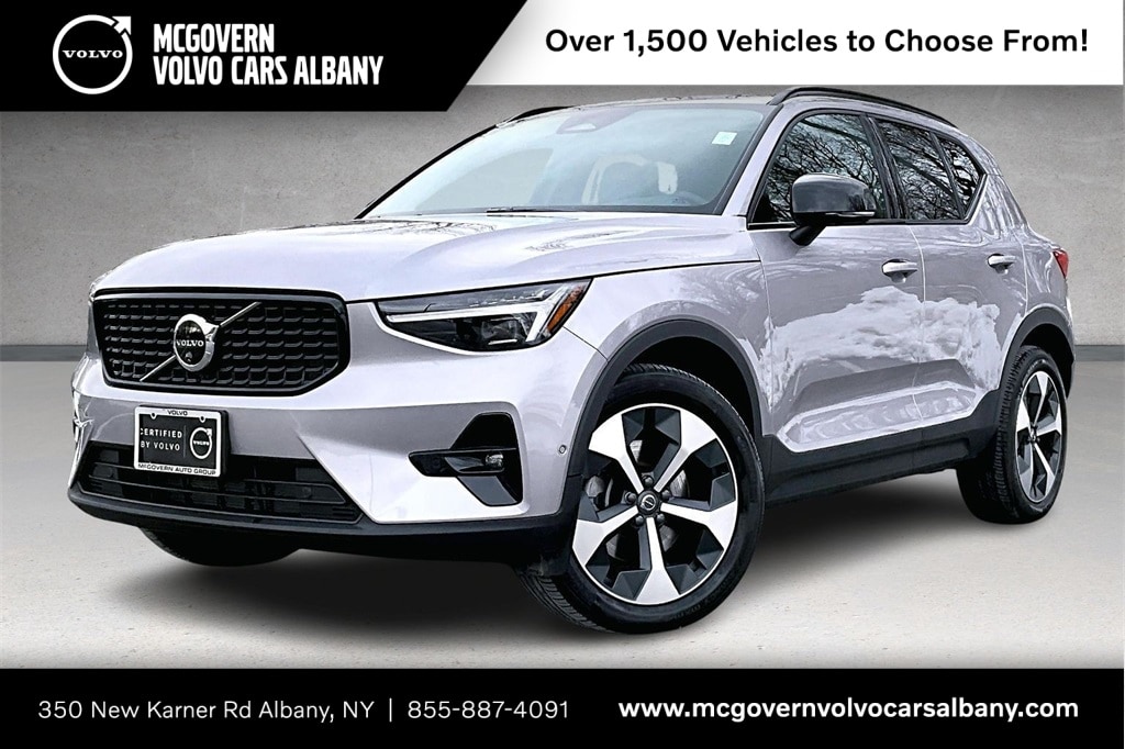 2026 Volvo XC40 Plus's photo