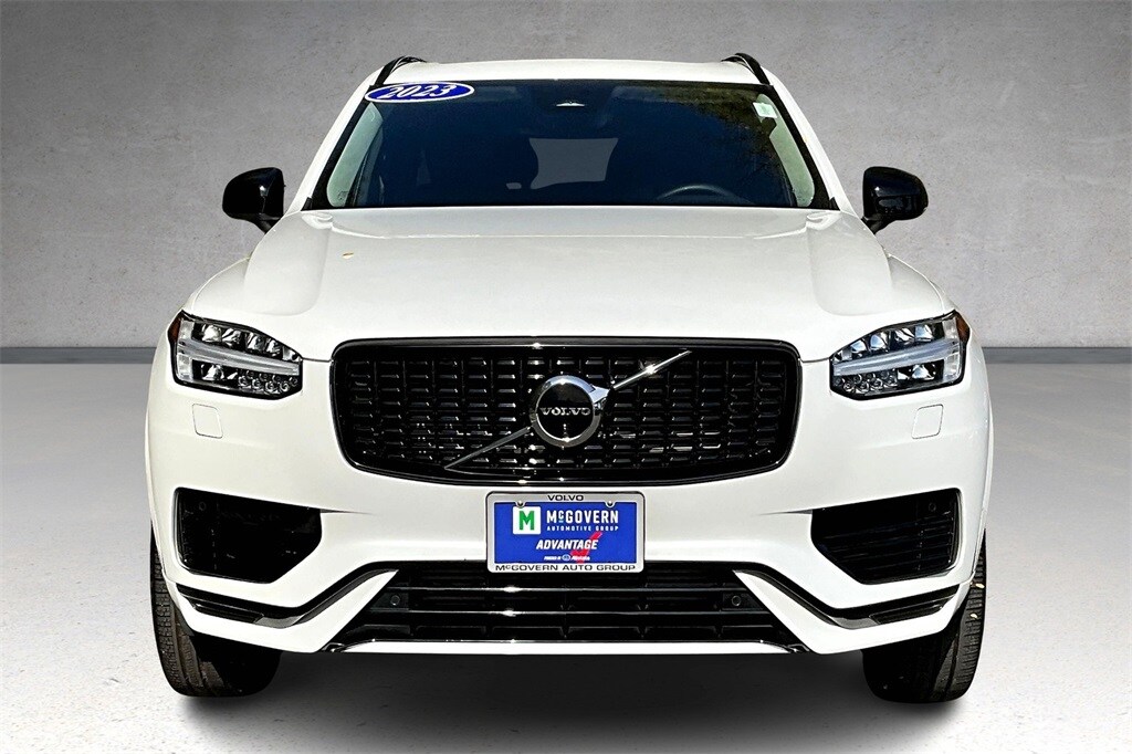 2023 Volvo XC90 Recharge T8 Plus photo 2