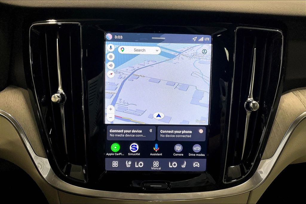 2026 Volvo V60 Cross Country Plus - Photo 15