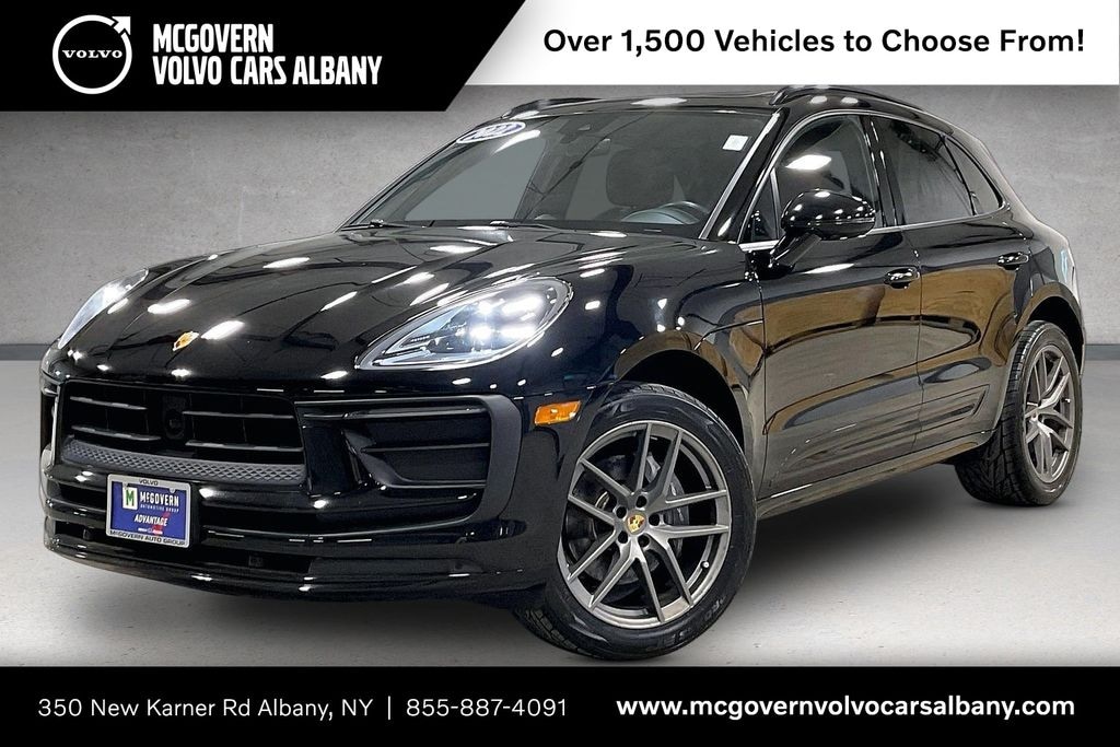 Used 2022 Porsche Macan Base SUV