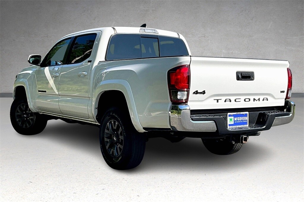 2023 Toyota Tacoma SR5 photo 2
