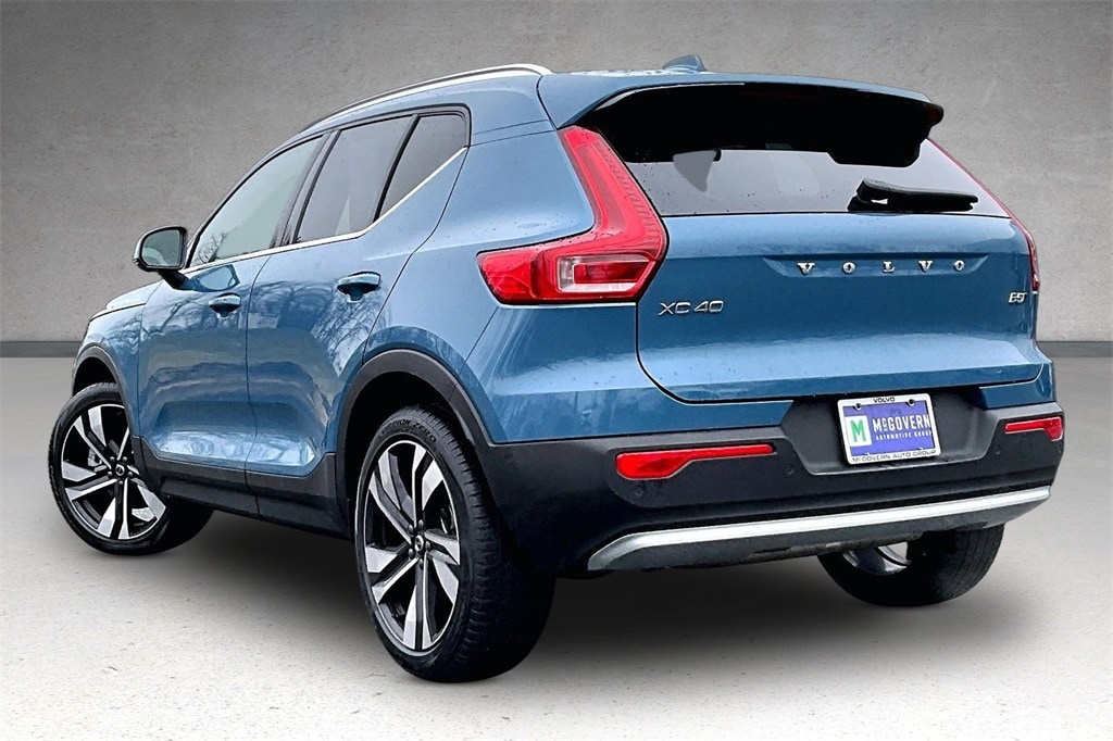 Certified 2024 Volvo XC40 Ultimate SUV