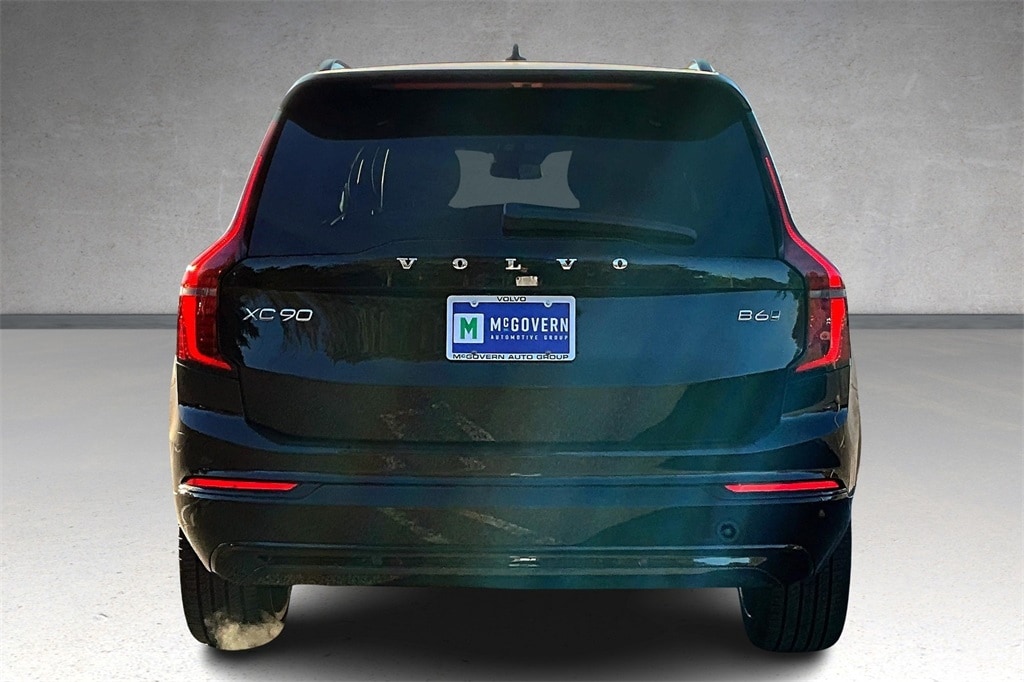 New 2026 Volvo XC90 B6 Ultra Dark Theme 6-Seater SUV