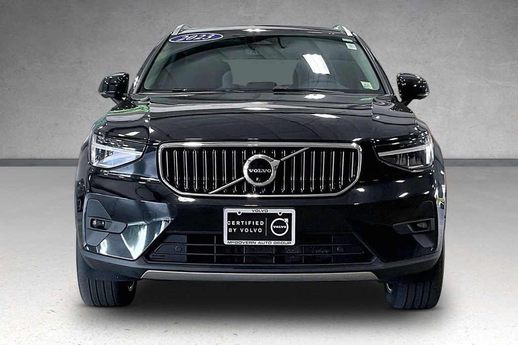Certified 2023 Volvo XC40 B5 Plus Bright Theme SUV