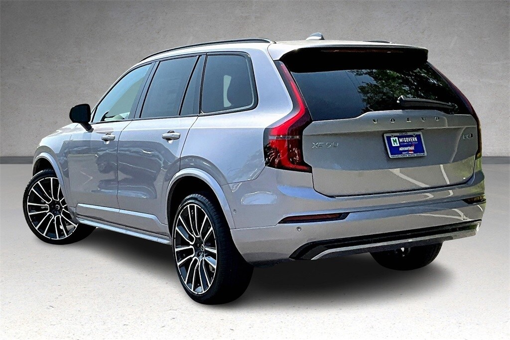2026 Volvo XC90 photo 3