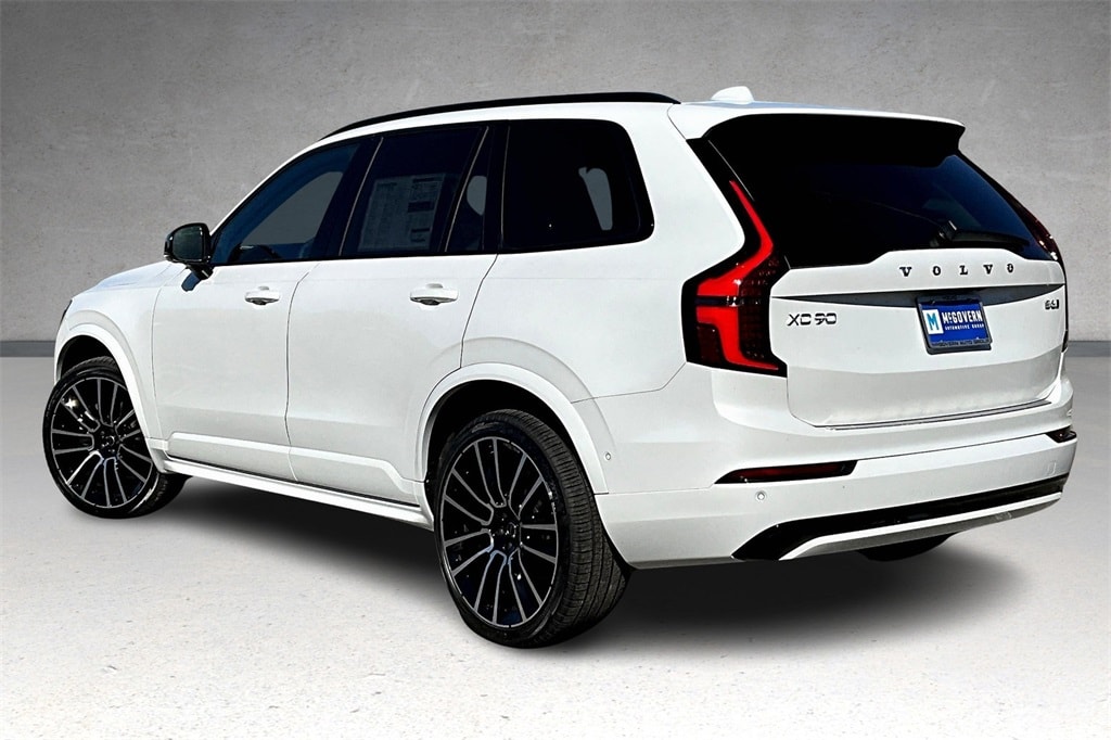 New 2026 Volvo XC90 B6 Ultra Dark Theme 6-Seater SUV