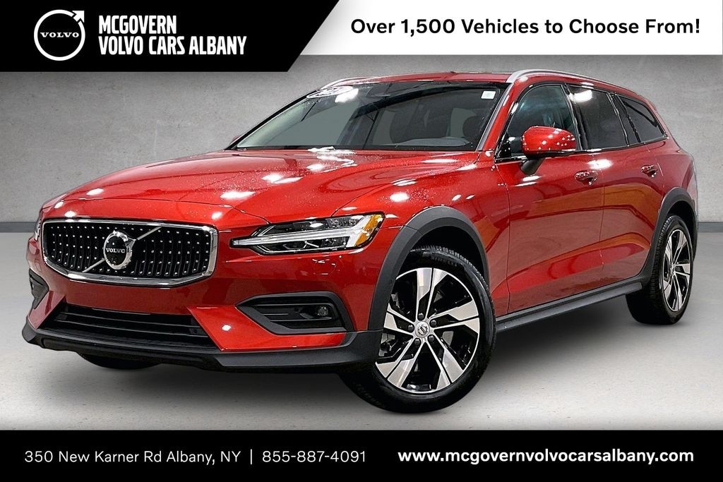 Used 2025 Volvo V60 Cross Country B5 Plus Wagon