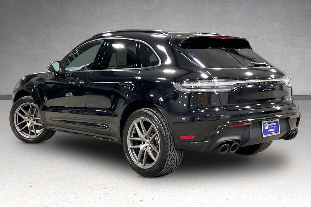 Used 2022 Porsche Macan Base SUV