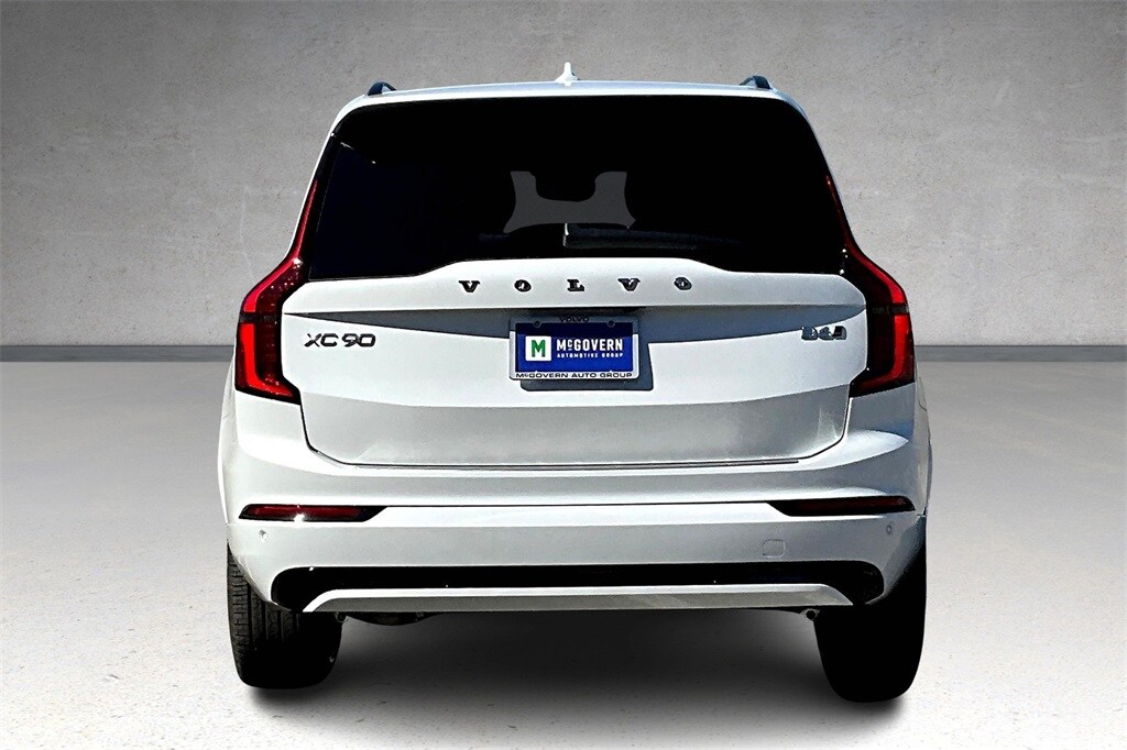 New 2026 Volvo XC90 B6 Ultra Dark Theme 7-Seater SUV