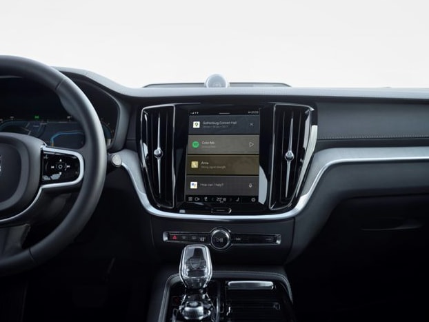 Volvo V60 Cross Country touchscreen