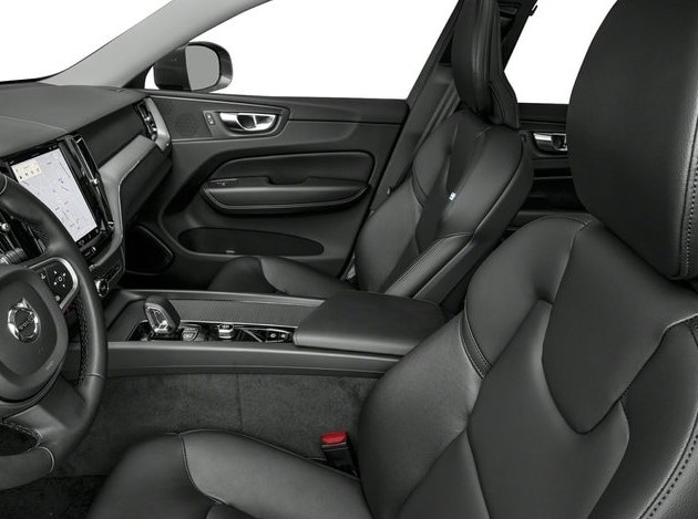 Volvo XC60 interior and technology