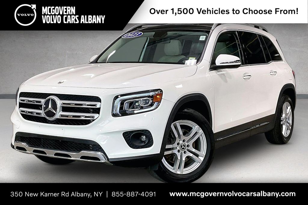 2023 Mercedes-Benz GLB GLB 250 4MATIC's photo