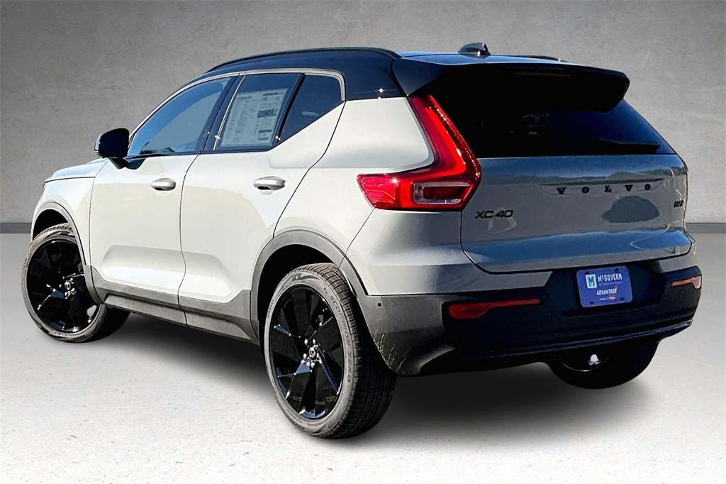 New 2026 Volvo XC40 B5 Ultra Black Edition SUV