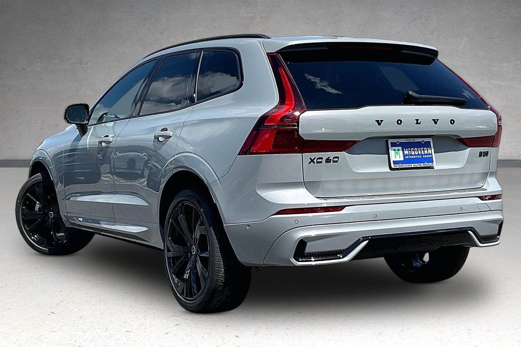 New 2026 Volvo XC60 B5 Ultra Black Edition SUV