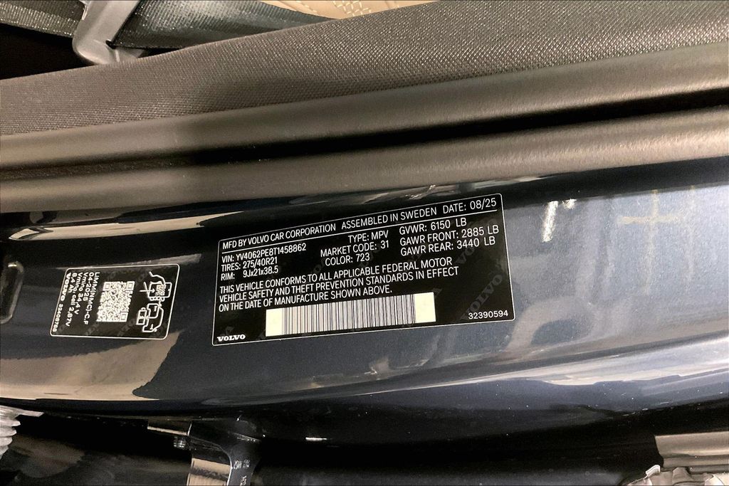 2026 Volvo XC90 Plus - Photo 20