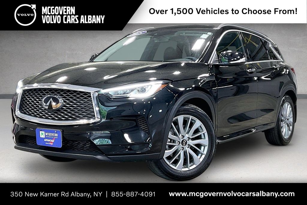 2025 INFINITI QX50 Luxe AWD's photo
