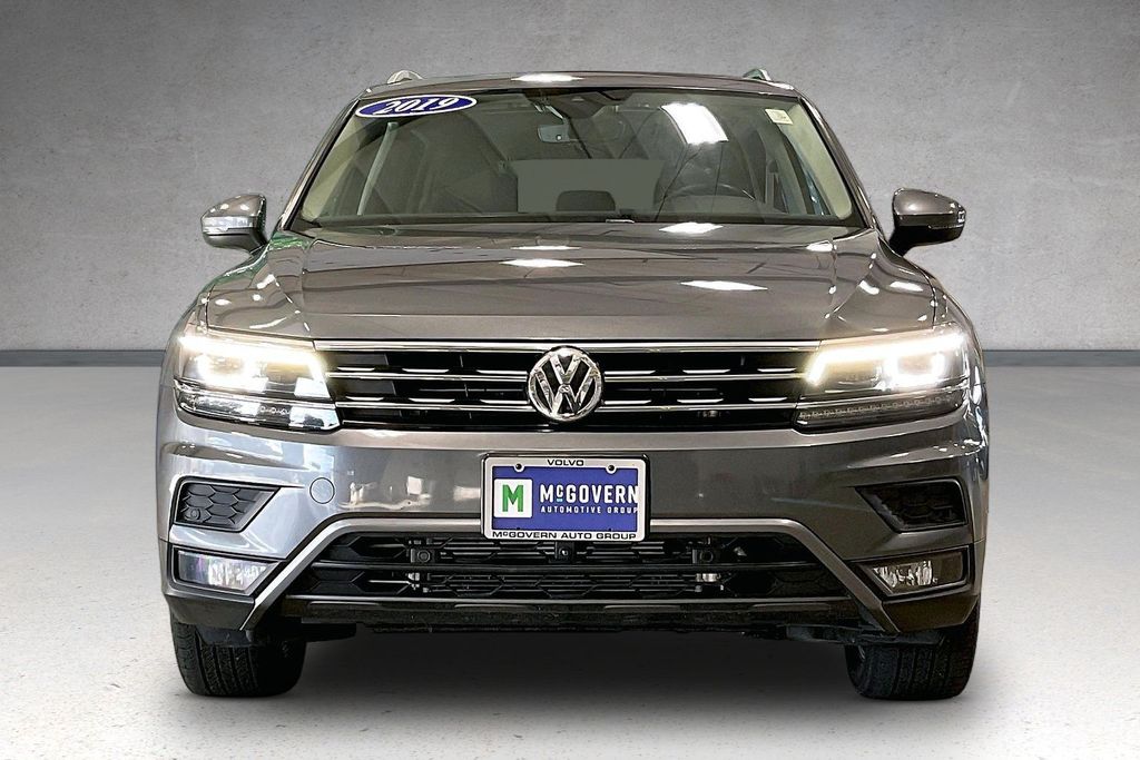 Used 2019 Volkswagen Tiguan SEL Premium with VIN 3VV4B7AX7KM057068 for sale in Colonie, NY
