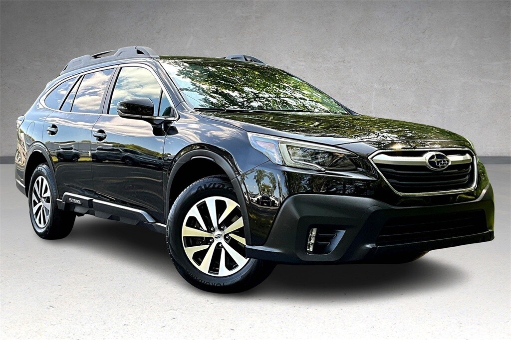 2022 Subaru Outback Premium photo 3