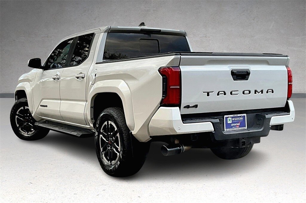 2024 Toyota Tacoma TRD Sport photo 4