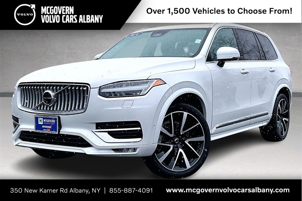 2024 Volvo XC90 Plus's photo