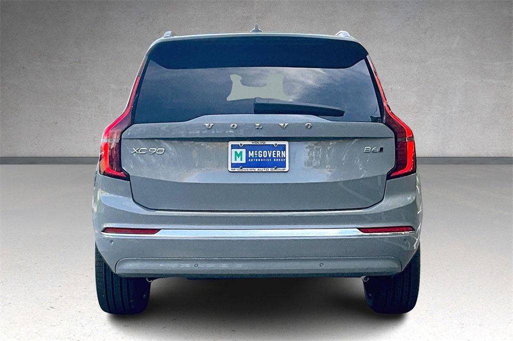 New 2026 Volvo XC90 B6 Plus 7-Seater SUV