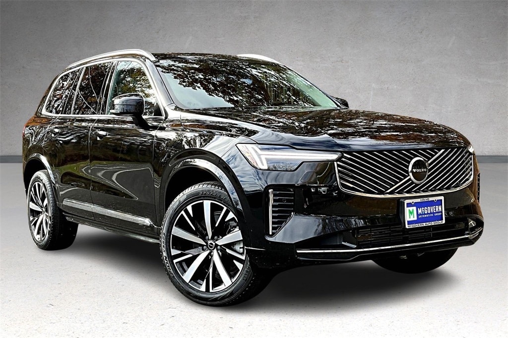 New 2025 Volvo XC90 plug-in hybrid T8 (2025.5) Core 7-Seater SUV