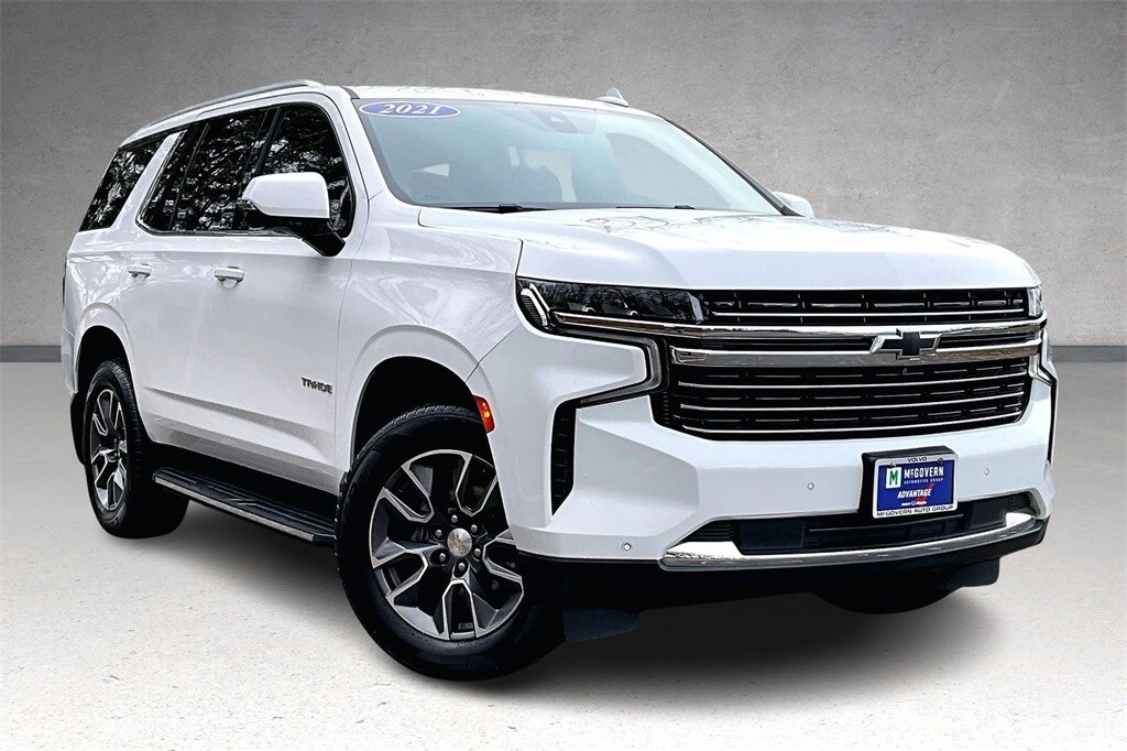 2021 Chevrolet Tahoe LT photo 3