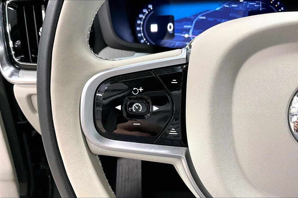 2026 Volvo V60 Cross Country Plus - Photo 11