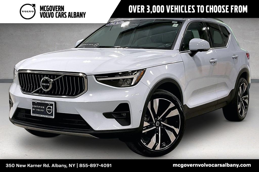 2024 Volvo XC40