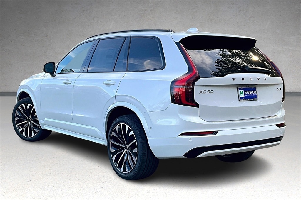 New 2026 Volvo XC90 B6 Ultra Dark Theme 7-Seater SUV