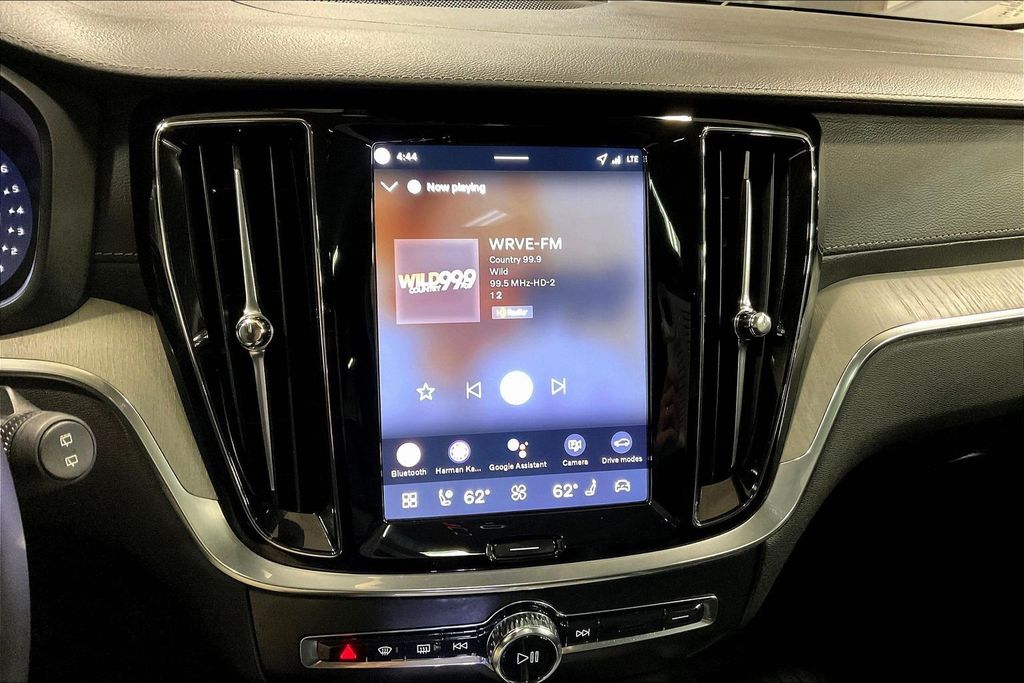 2026 Volvo V60 Cross Country Ultra - Photo 15