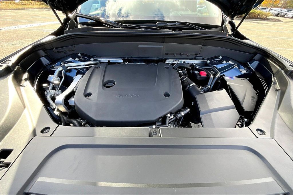 2026 Volvo XC90 Ultra - Photo 12
