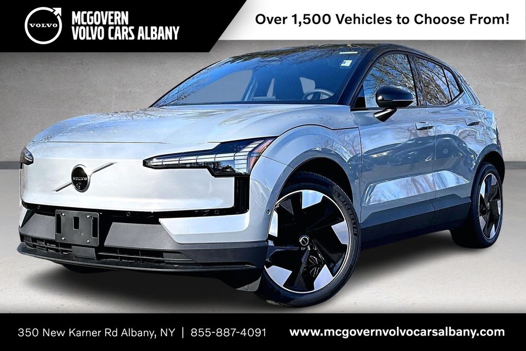 2026 Volvo EX30 Twin Motor Performance Ultra's photo