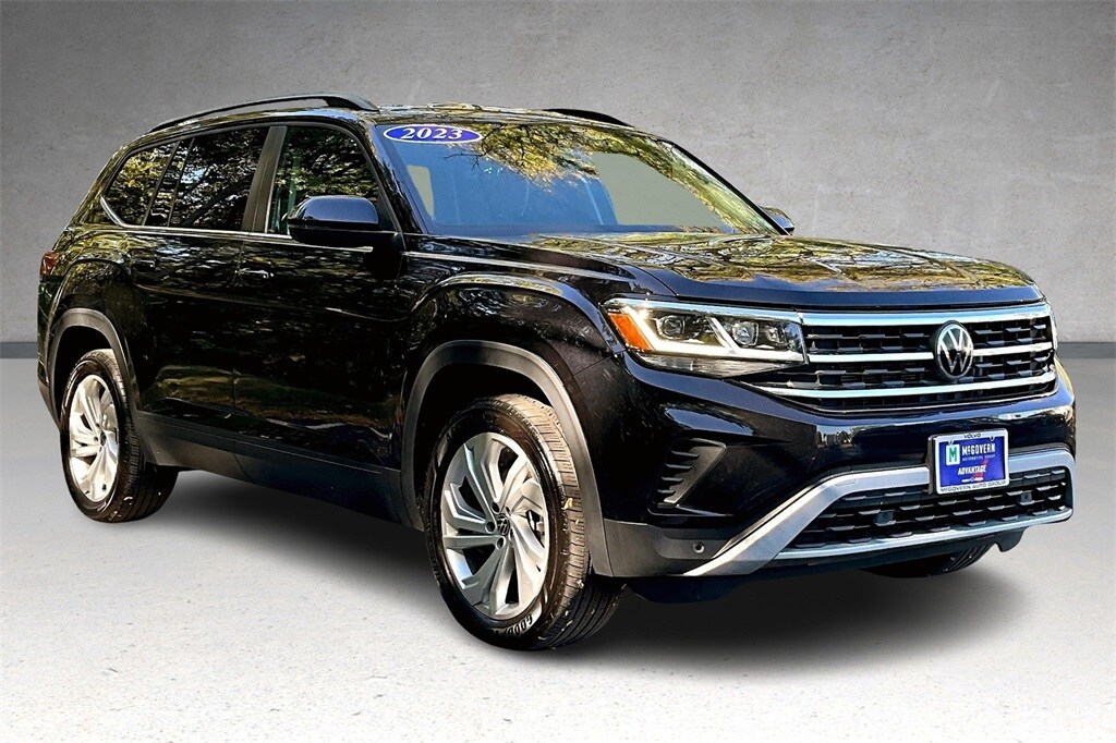 2023 Volkswagen Atlas V6 SE Technology photo 3