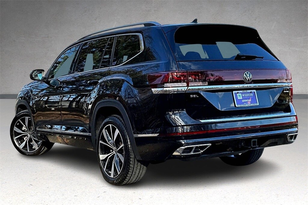 2024 Volkswagen Atlas SEL Premium R-Line photo 4